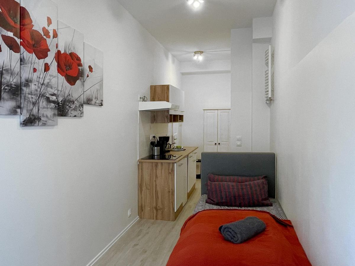 Schwanenburg Apartments Kolonie Rontgental المظهر الخارجي الصورة