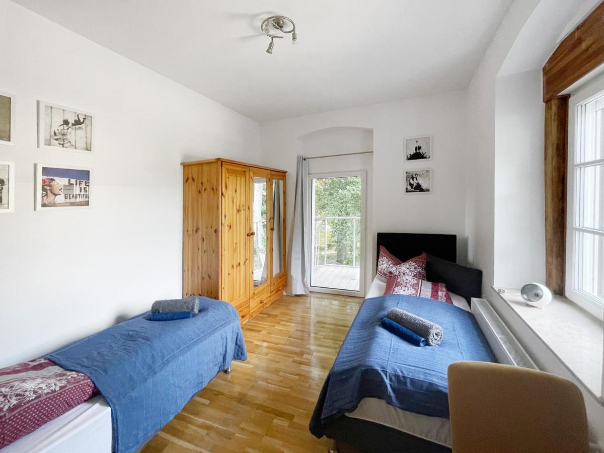 Schwanenburg Apartments Kolonie Rontgental المظهر الخارجي الصورة