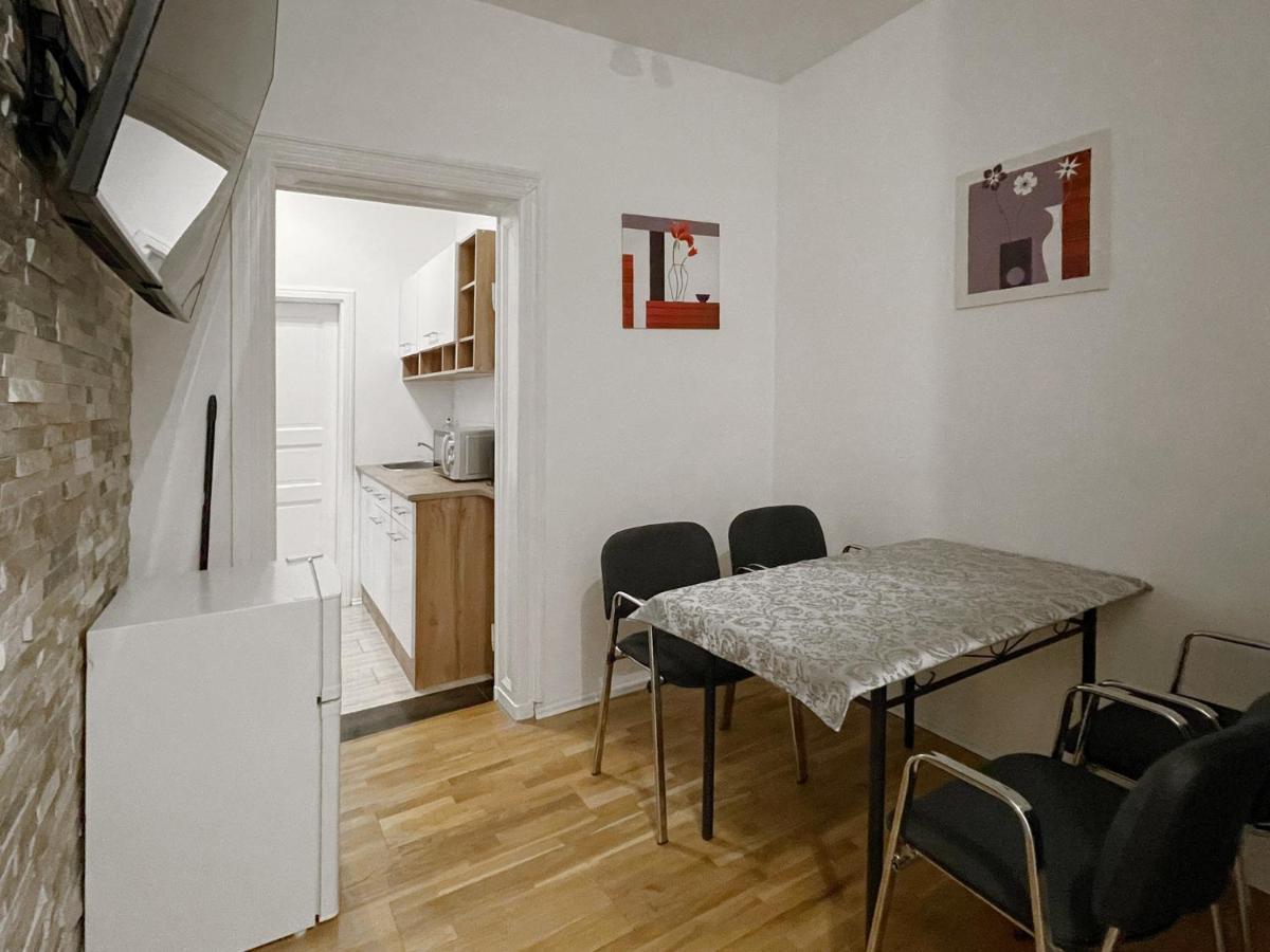 Schwanenburg Apartments Kolonie Rontgental المظهر الخارجي الصورة