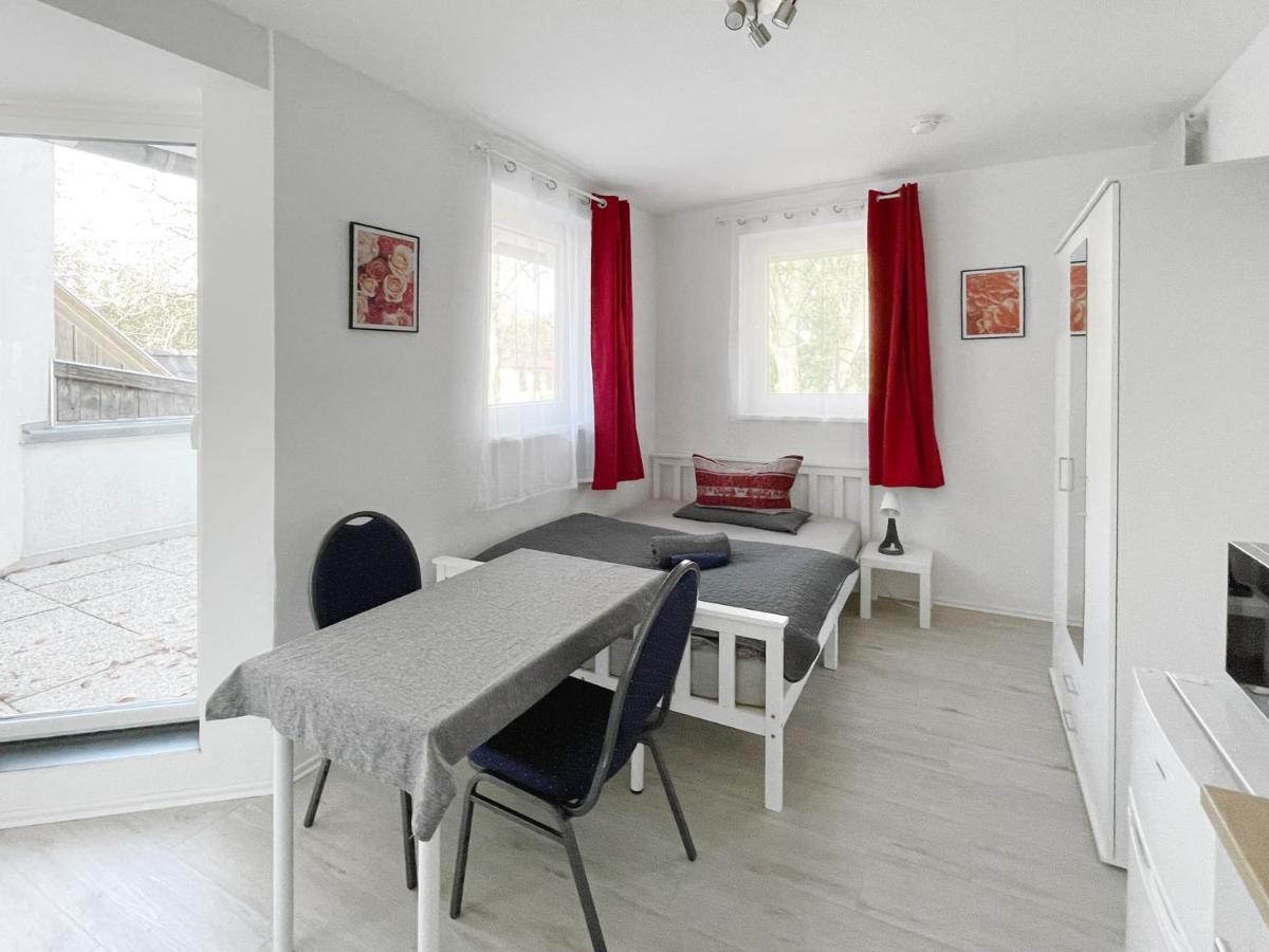 Schwanenburg Apartments Kolonie Rontgental المظهر الخارجي الصورة