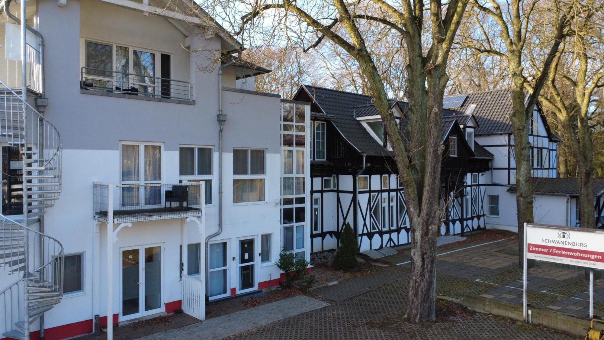 Schwanenburg Apartments Kolonie Rontgental المظهر الخارجي الصورة